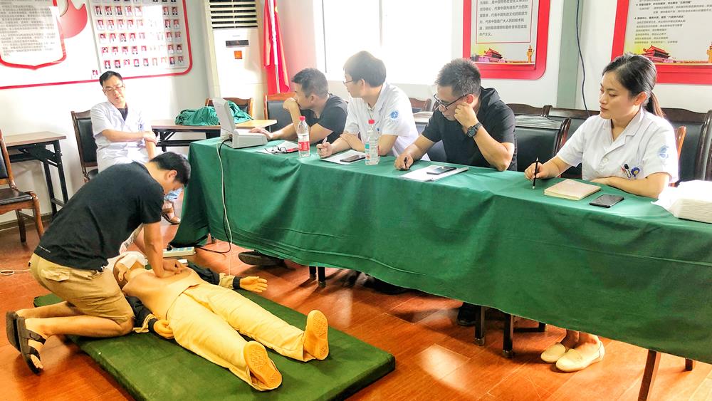 ̨вҽԺ׽ҽʦڻ|CPR